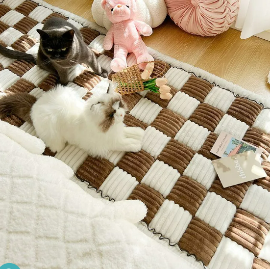 Plush Checkered Bedside Pet Mat - Cozy Cat & Dog Mat